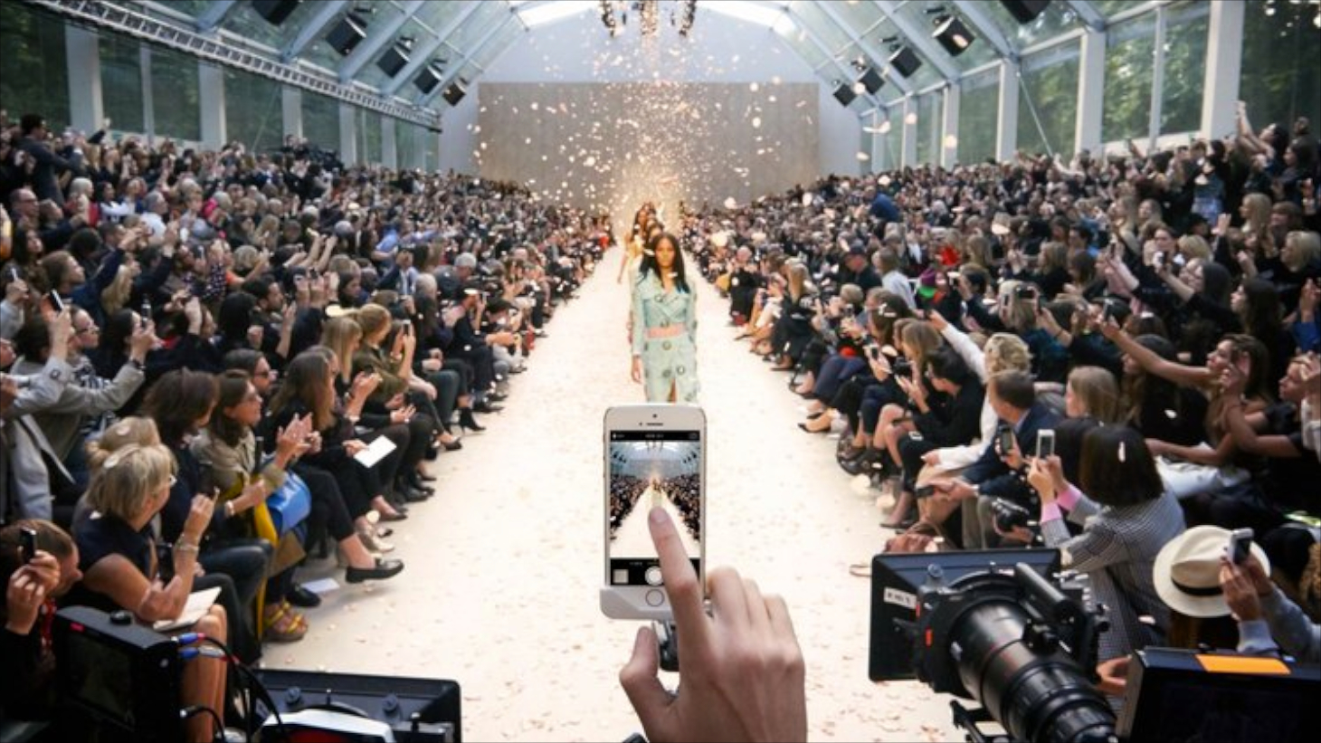 Burberry films its S/S 2014 show using the iPhone 5S